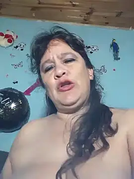 Snapshot of DirtyStefaniax chatting on 02/12/25, 09:01 DirtyStefaniax online show from 02/12/25, 09:01