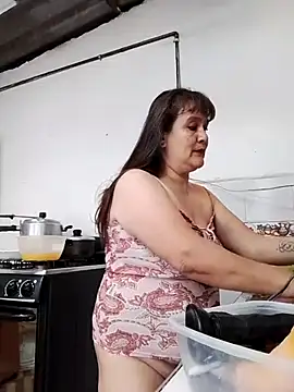 Snapshot of DirtyStefaniax chatting on 09/26/25, 06:23 DirtyStefaniax online show from 09/26/25, 06:23