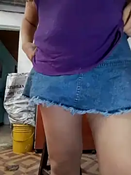 Snapshot of DirtyStefaniax chatting on 10/14/25, 05:36 DirtyStefaniax online show from 10/14/25, 05:36