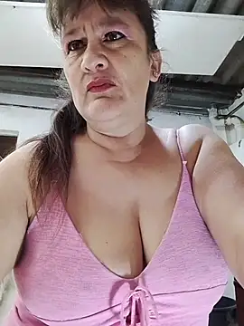 DirtyStefaniax online show from 01/15/26, 04:44