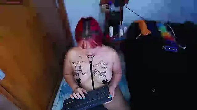 Snapshot of mysteery_katty_ chatting on 02/01/25, 10:34 mysteery katty online show from 02/01/25, 10:34