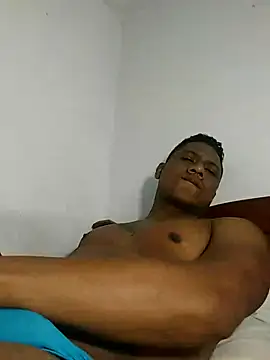 latinblack01 online show from 02/27/25, 04:20