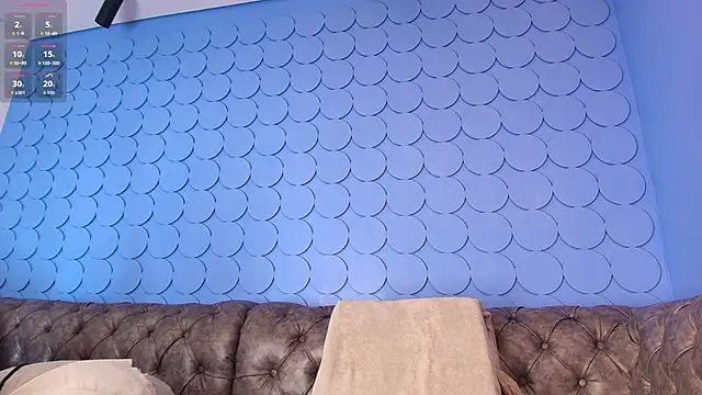 Snapshot of sashamonroe__ chatting on 09/10/25, 10:37 sashamonroe online show from 09/10/25, 10:37