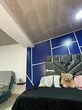 angel natural online show from 02/26/25, 01:11