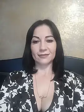 FireLily332 online show from 01/17/25, 07:16