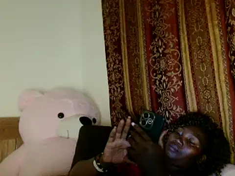 Sexxy prity25 online show from 03/12/25, 07:17