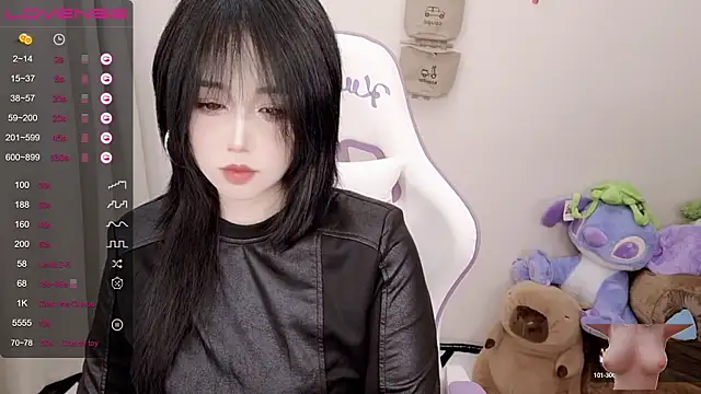 Vaness-a online show from 03/10/25, 03:41