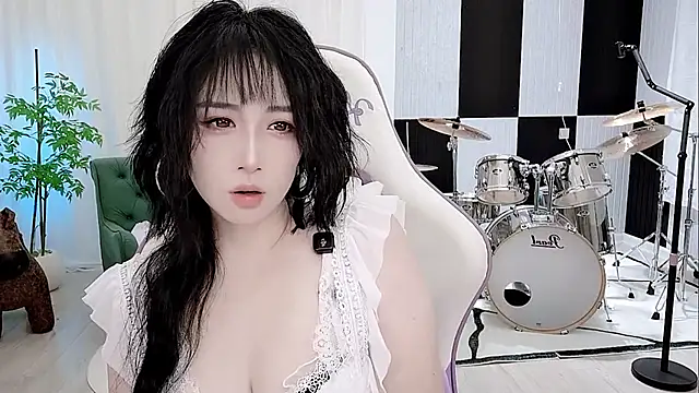 Vaness-a online show from 09/10/25, 04:07