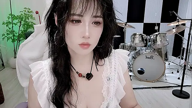 Vaness-a online show from 10/03/25, 04:26