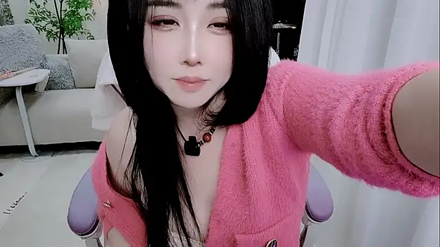 Vaness-a online show from 12/18/25, 05:08