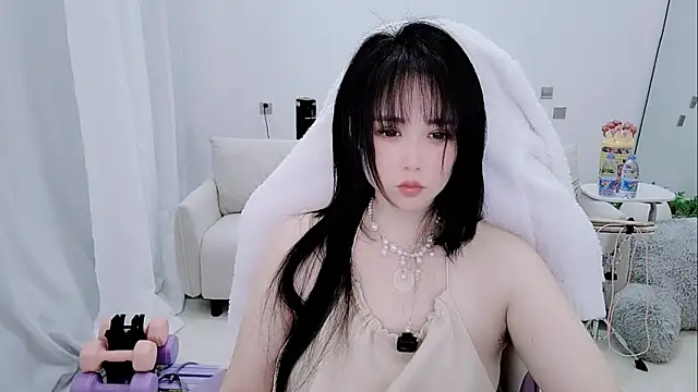 Vaness-a online show from 03/25/26, 04:40