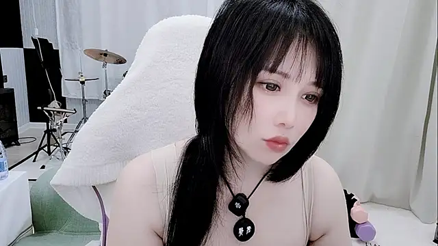 Vaness-a online show from 06/16/26, 05:54
