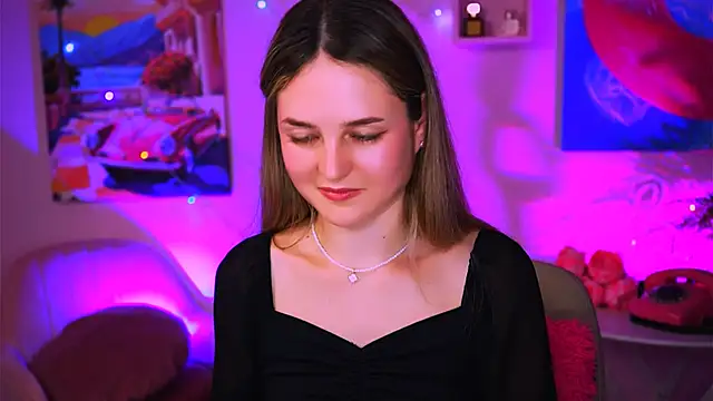 DeboraLarson online show from 01/13/25, 10:36