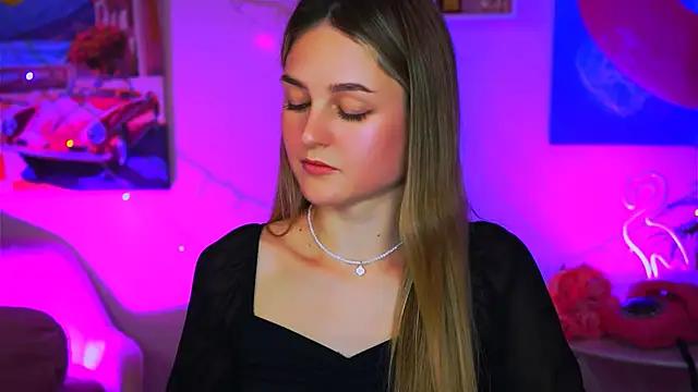 DeboraLarson online show from 01/22/25, 08:29