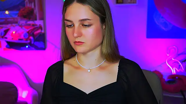 DeboraLarson online show from 01/22/25, 11:34