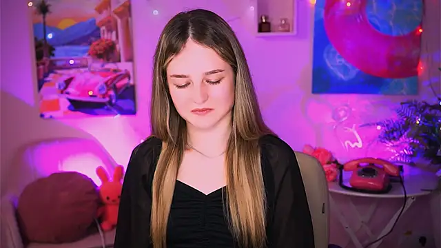 DeboraLarson online show from 02/01/25, 04:33