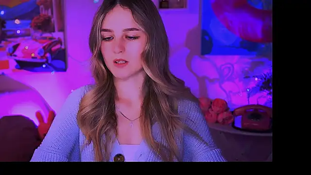 DeboraLarson online show from 02/06/25, 03:27