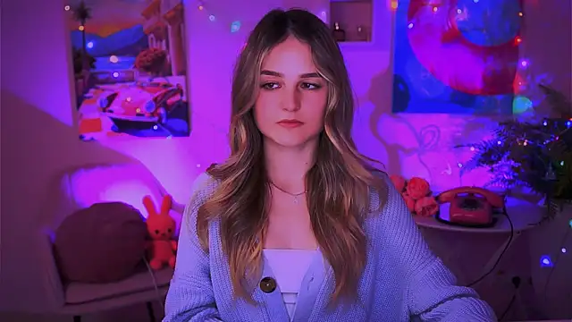 DeboraLarson online show from 02/06/25, 09:32