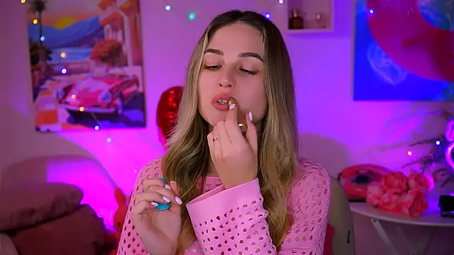 DeboraLarson online show from 02/23/25, 08:28