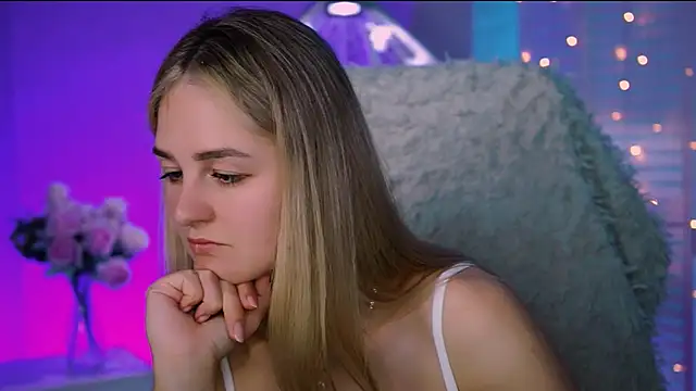 DeboraLarson online show from 09/11/25, 04:12