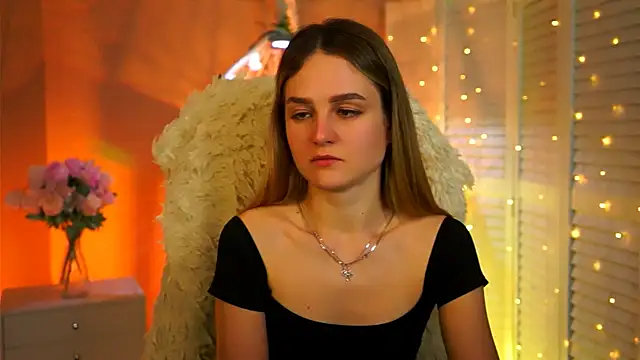 DeboraLarson online show from 02/13/26, 03:35