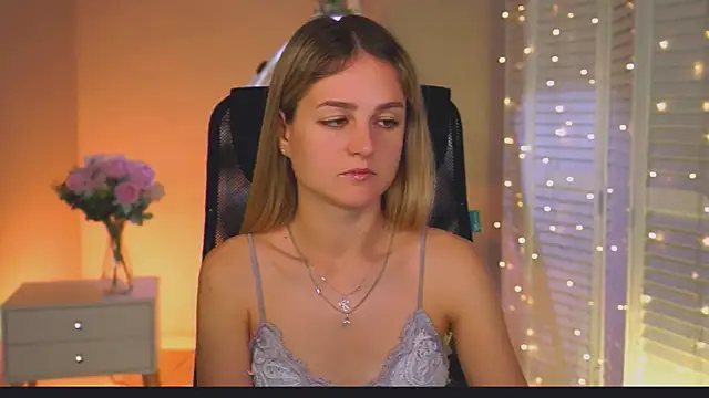 DeboraLarson online show from 07/04/26, 03:13