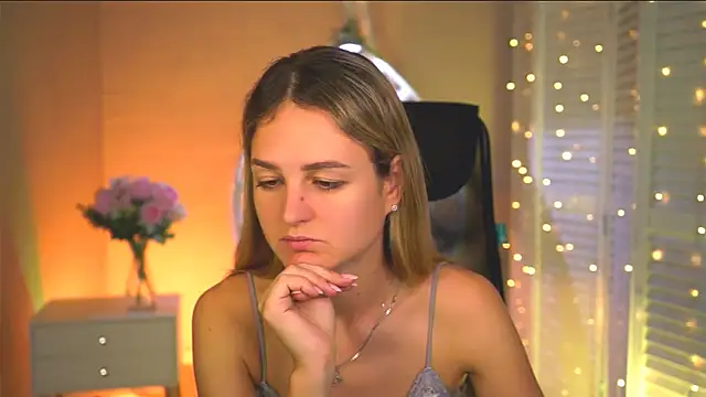 DeboraLarson online show from 07/08/26, 02:49