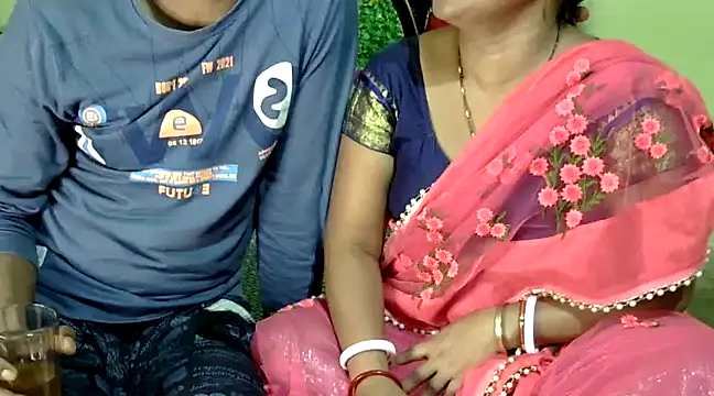 Couple For You18 online show from 01/15/25, 12:36