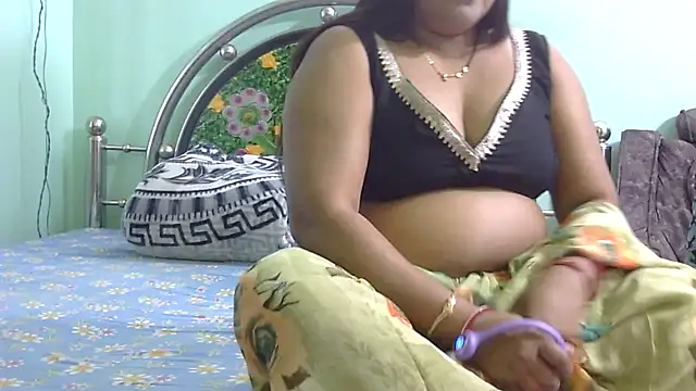 Couple For You18 online show from 02/12/26, 04:29