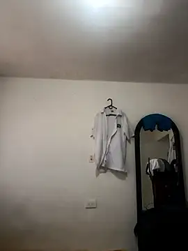 Snapshot of ashley__foxx_ chatting on 01/07/26, 12:29 ashley foxx online show from 01/07/26, 12:29