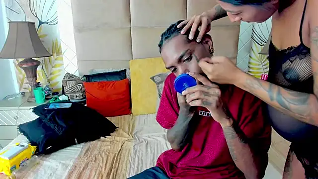 bigblackhotx1 online show from 11/05/25, 12:27