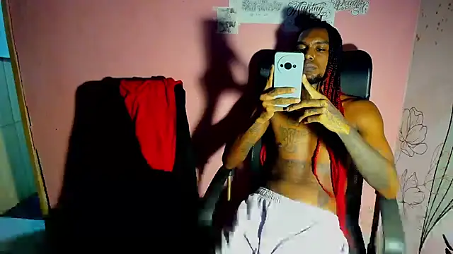 bigblackhotx1 online show from 04/11/26, 03:44