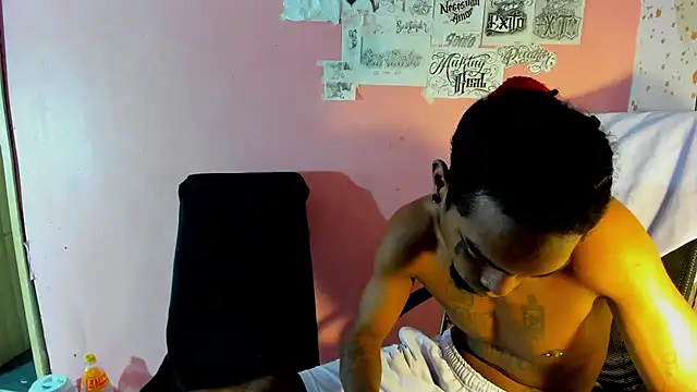 hot ebanospicy online show from 04/22/26, 03:53