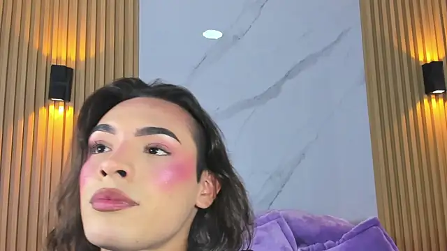 miss Ari online show from 12/03/24, 07:22