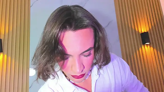 miss Ari online show from 01/12/25, 07:10