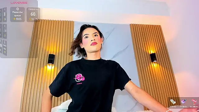 miss Ari online show from 01/28/25, 07:21