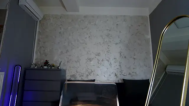 Ivy belle online show from 01/22/25, 09:02