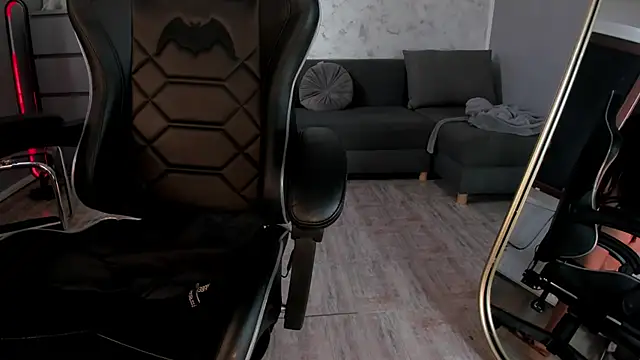 Ivy belle online show from 02/18/25, 09:32