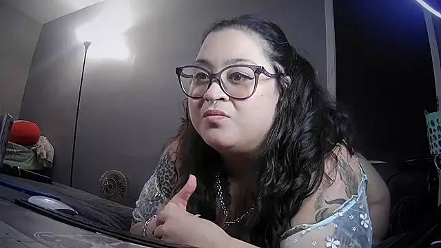 tillymarie34 online show from 12/04/24, 11:46