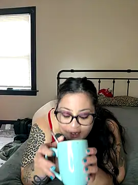 tillymarie34 online show from 09/23/25, 03:48