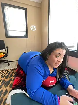 Snapshot of tillymarie34 chatting on 02/27/26, 05:02 tillymarie34 online show from 02/27/26, 05:02