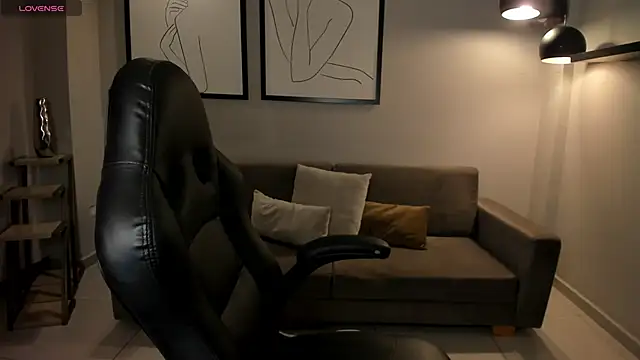 Snapshot of StacyWoods chatting on 12/29/24, 11:29 StacyWoods online show from 12/29/24, 11:29