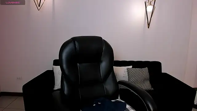 Snapshot of StacyWoods chatting on 01/09/25, 10:41 StacyWoods online show from 01/09/25, 10:41