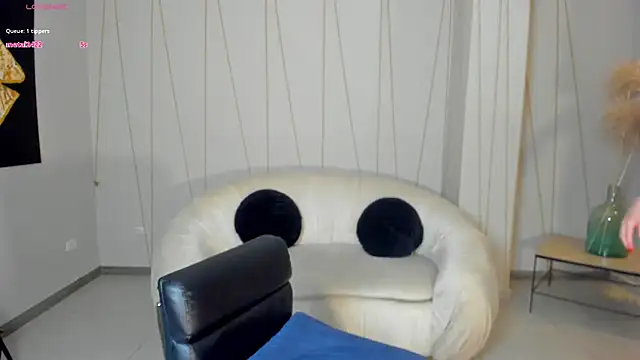 Snapshot of StacyWoods chatting on 03/06/25, 04:49 StacyWoods online show from 03/06/25, 04:49