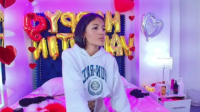Tifanny noa online show from 02/18/25, 03:21
