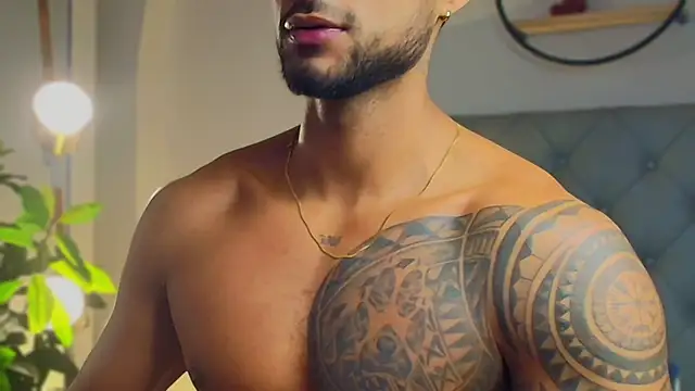 LiamGarcia1 online show from 01/17/25, 03:22