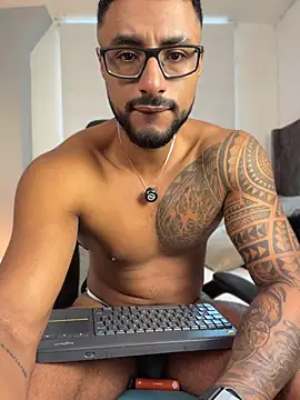 LiamGarcia1 online show from 06/16/26, 02:52