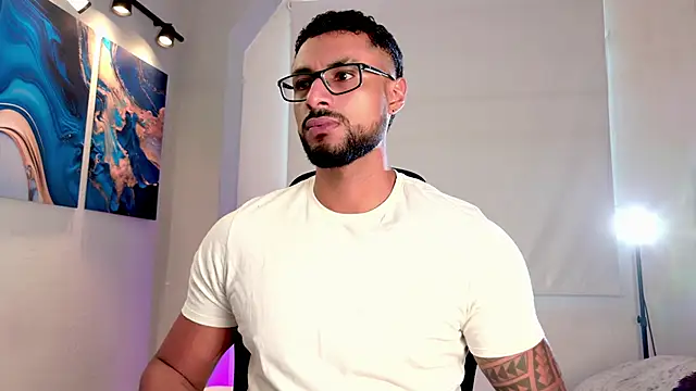 LiamGarcia1 online show from 06/18/26, 03:05
