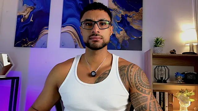 LiamGarcia1 online show from 07/08/26, 02:32
