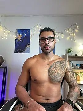 LiamGarcia1 online show from 07/10/26, 02:08